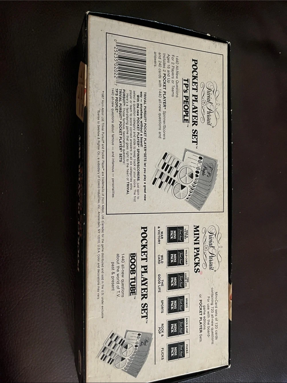 Brand New Vintage Parker Brothers Trivial Pursuit Pocket Player Set